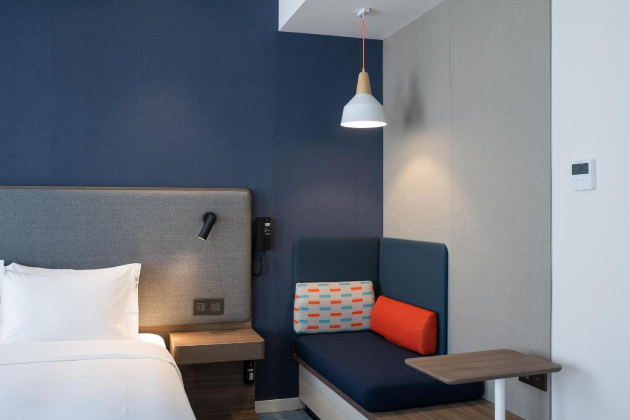 Holiday Inn Express Zhuhai Gongbei By Ihg Exteriér fotografie