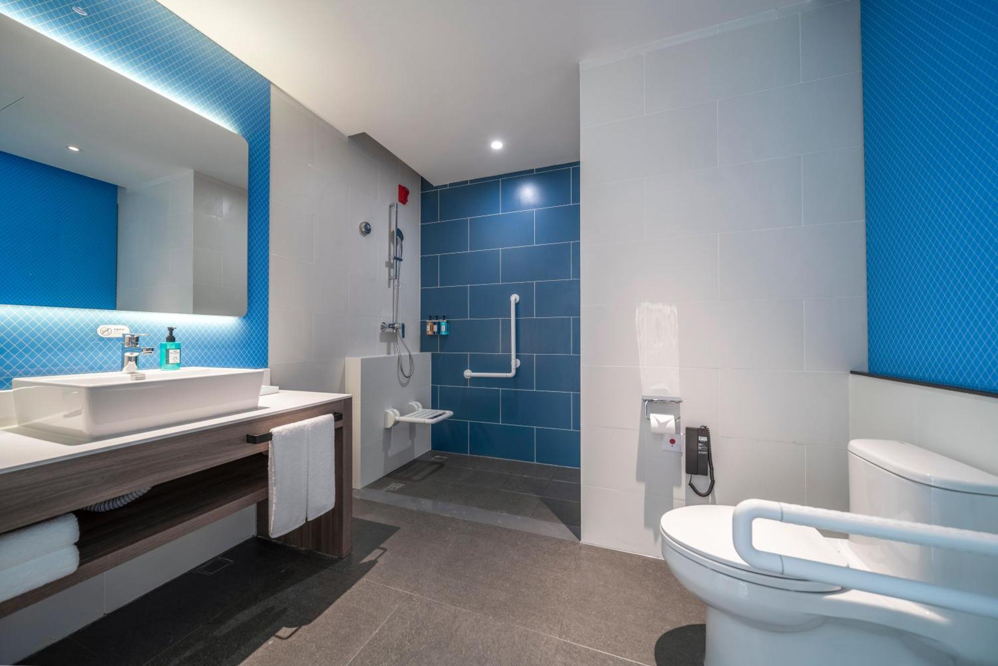 Holiday Inn Express Zhuhai Gongbei By Ihg Exteriér fotografie